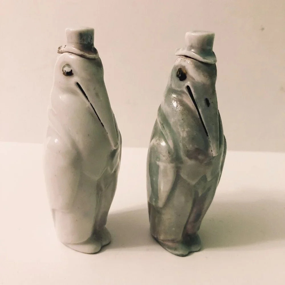 Vintage Penguins Pocket Flask with Cork Stopper 4.5 Inch Tall Figurines